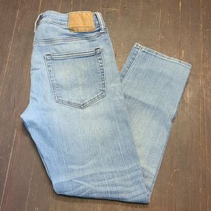 EUC American Eagle 32/30